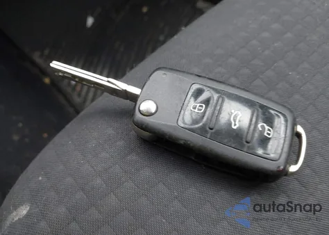 2016 Volkswagen Jetta 1.4T S z USA, uszkodzony, nr VIN 3VW267AJXGM280926